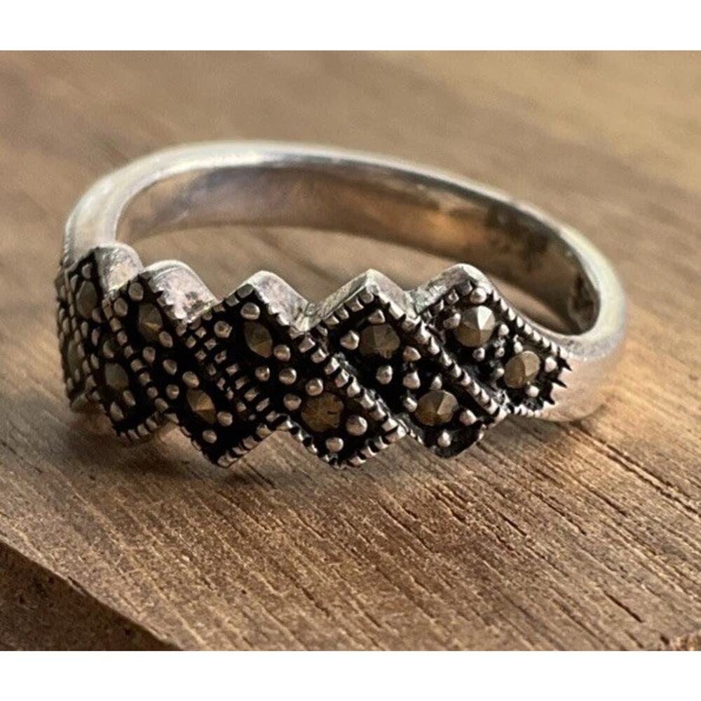 Vintage Art Deco Sterling Silver Marcasite Chevron Ring NF Size 7